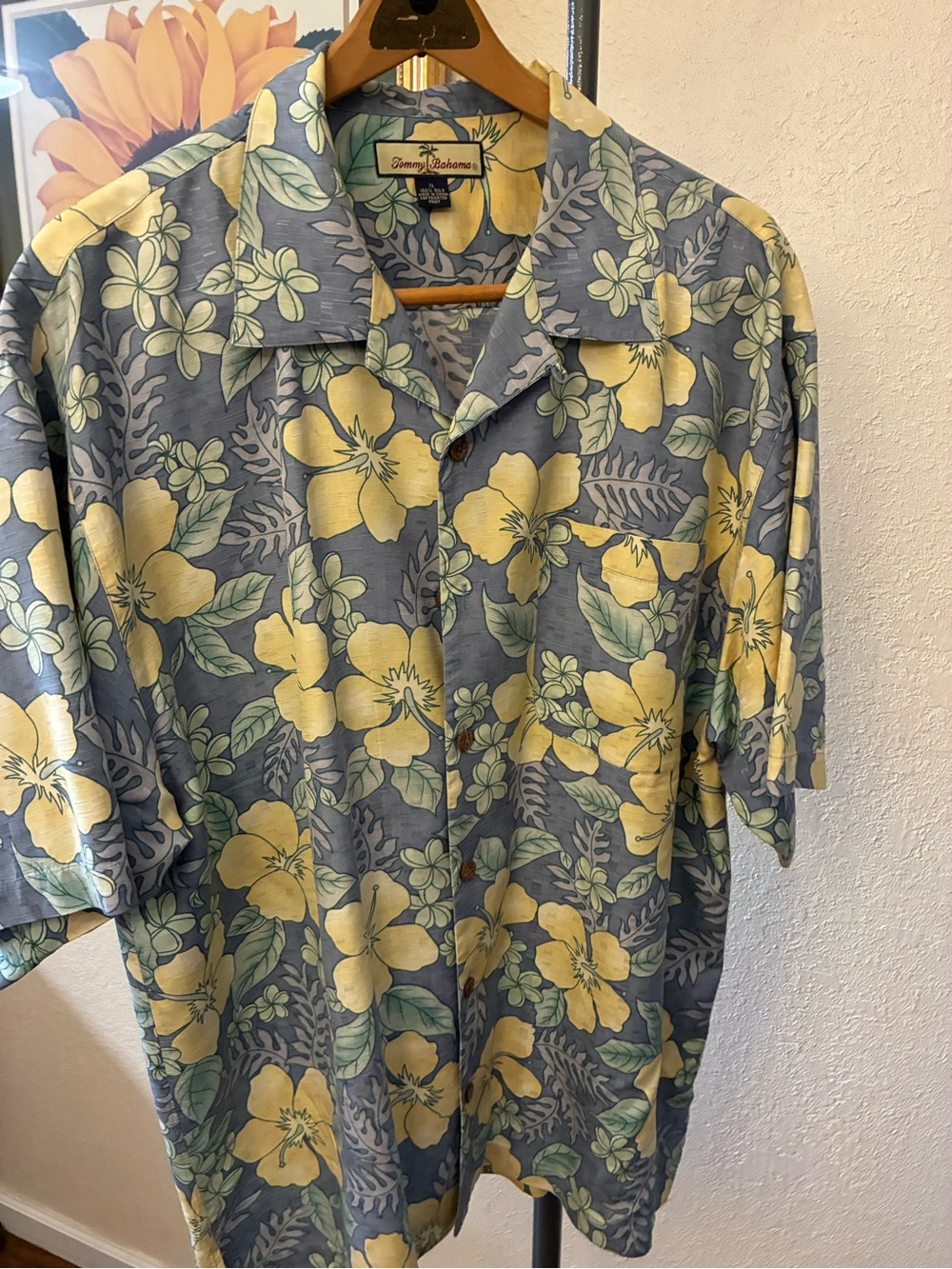 Tommy Bahama Silk Shirt with Tropical Floral Print